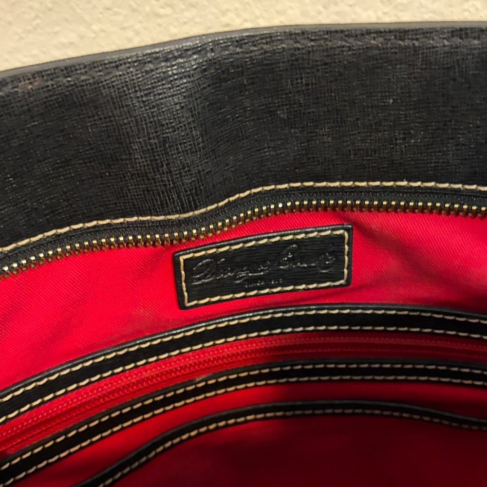 Dooney & Bourke Black Saffiano Leather Tote Bag Red Lining - Picture 10 of 13